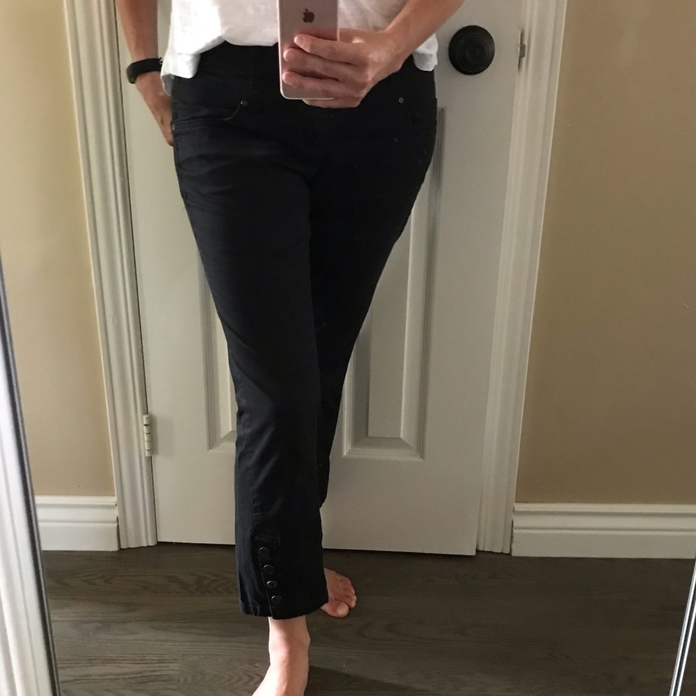Cute Esprit black  cropped pants 8